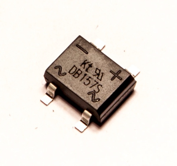 Диодный мост DB157S DBS(Reel) 1,5A 1000V Hottech Semiconductor (P/N DB157S)