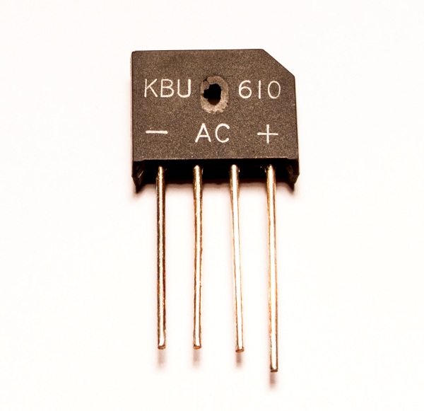 Диодный мост KBU6M KBU 6A 1000V DC Components (P/N KBU6M)